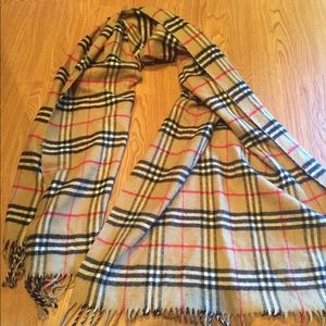 Vintage Burberry scarf/wrap